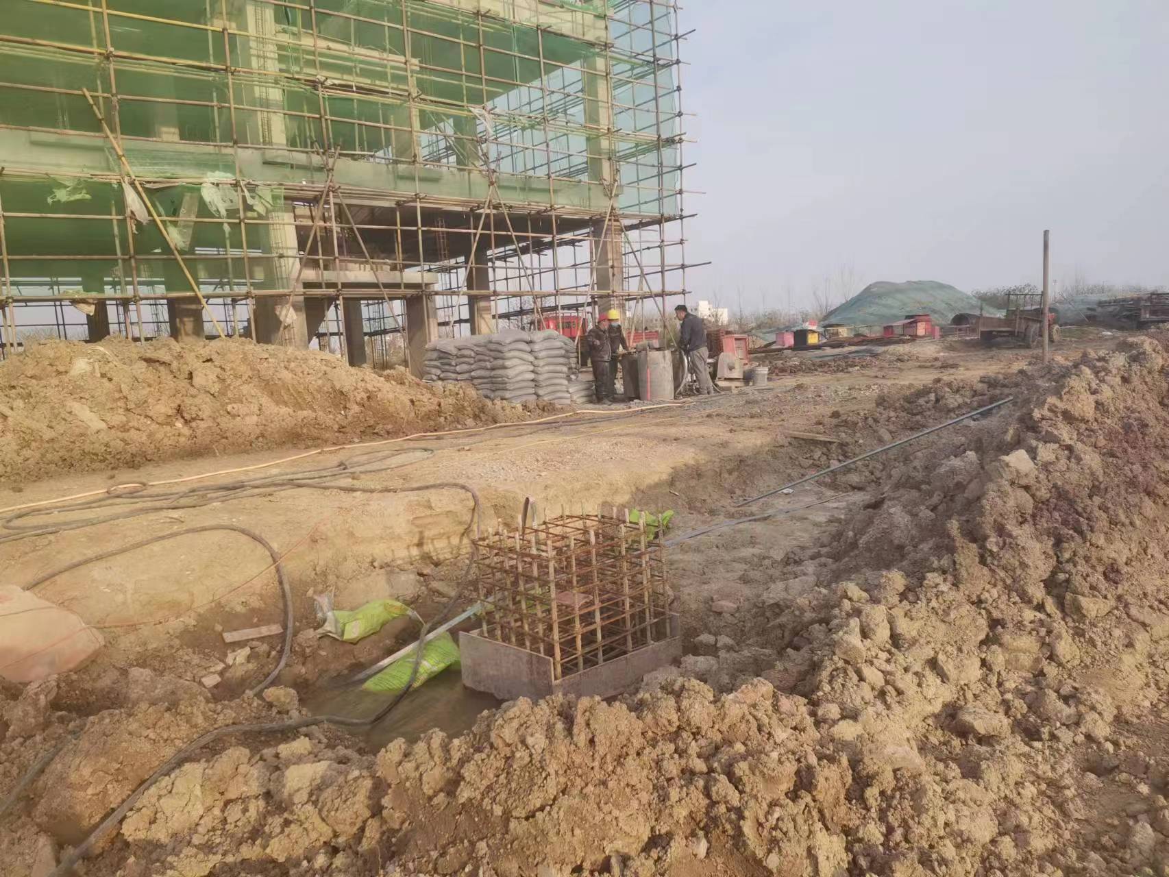 宁海当桥梁出现裂缝的时候应该及时加固修补